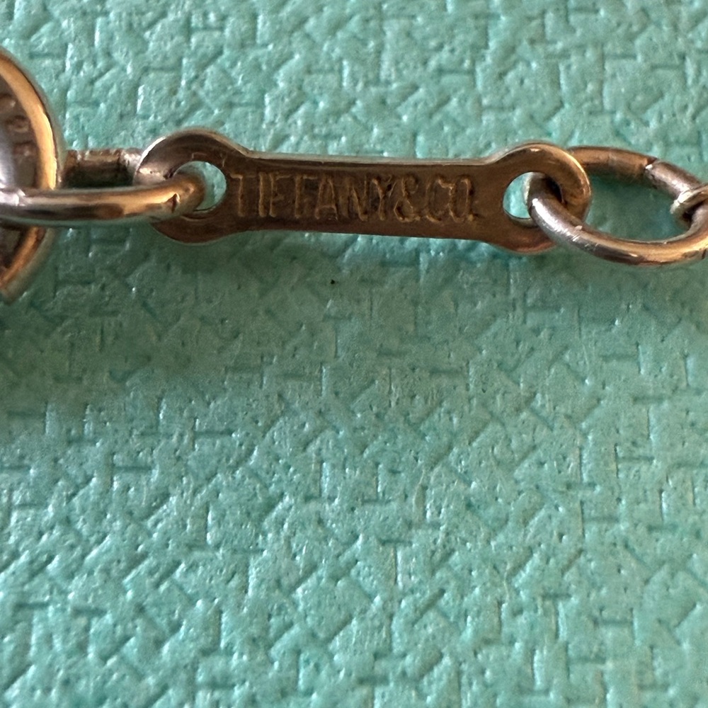 Tiffany & Co. Silver Teardrop Necklace 16” - Picture 4 of 4